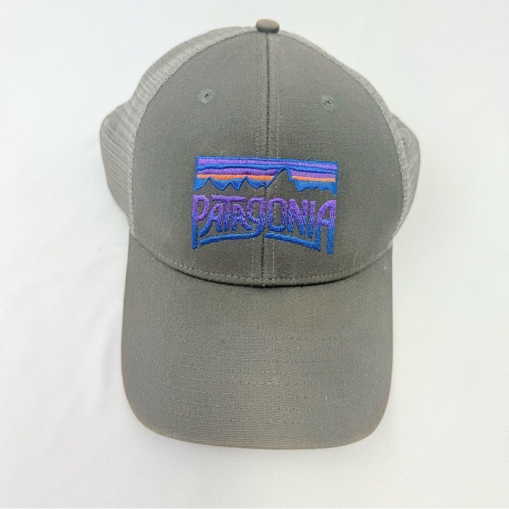 Patagonia Gray Purple Mountain Embroidered Mesh Snap Back Trucker Hat